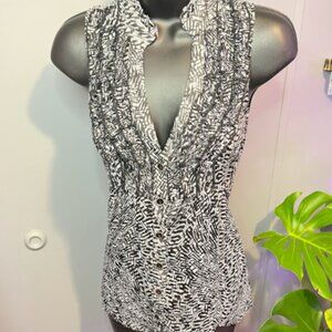 Heart & Soul black & white High-low blouse, size medium